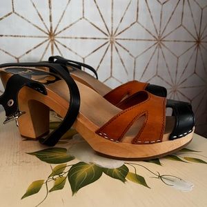 Swedish Hasbeens size 10/ eu 40 good condition